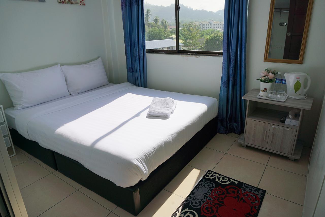 Milvus Hotel Kuah Exterior foto