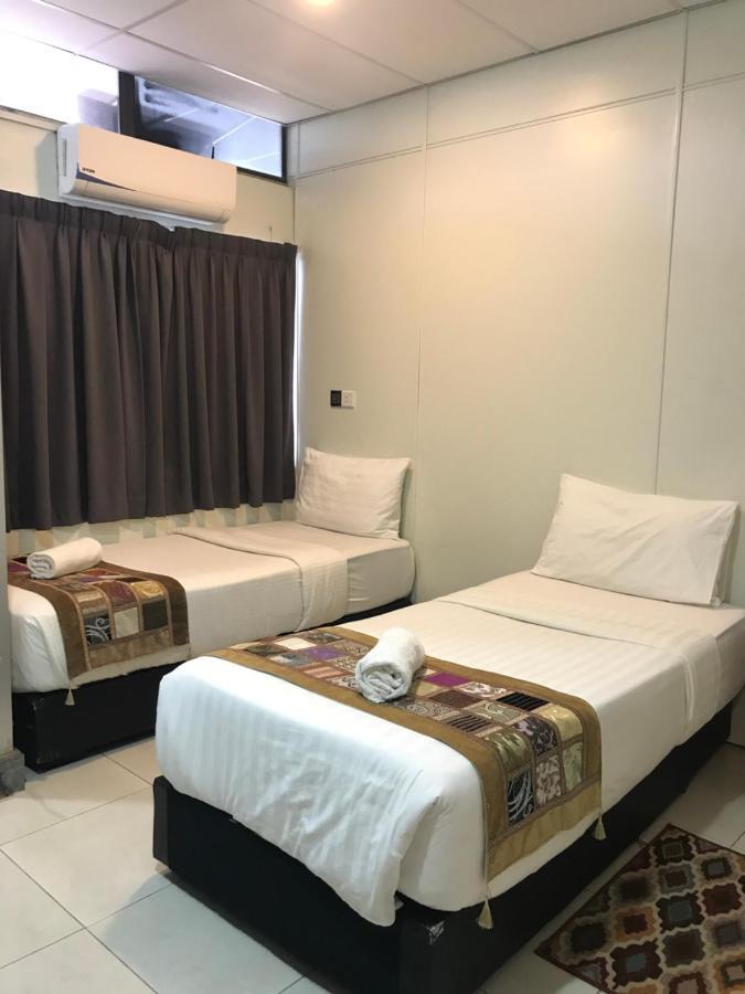Milvus Hotel Kuah Exterior foto